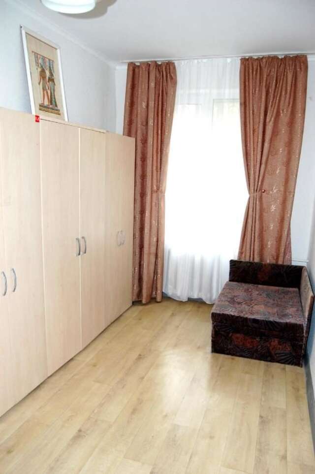 Апартаменты Standard Apartment on Umanskaya Киев-17